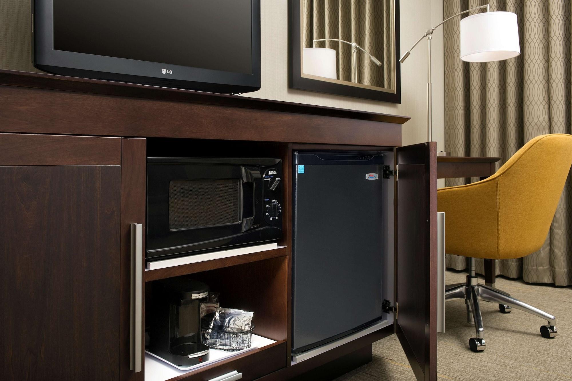 Hampton Inn Kansas City The Legends Exterior foto